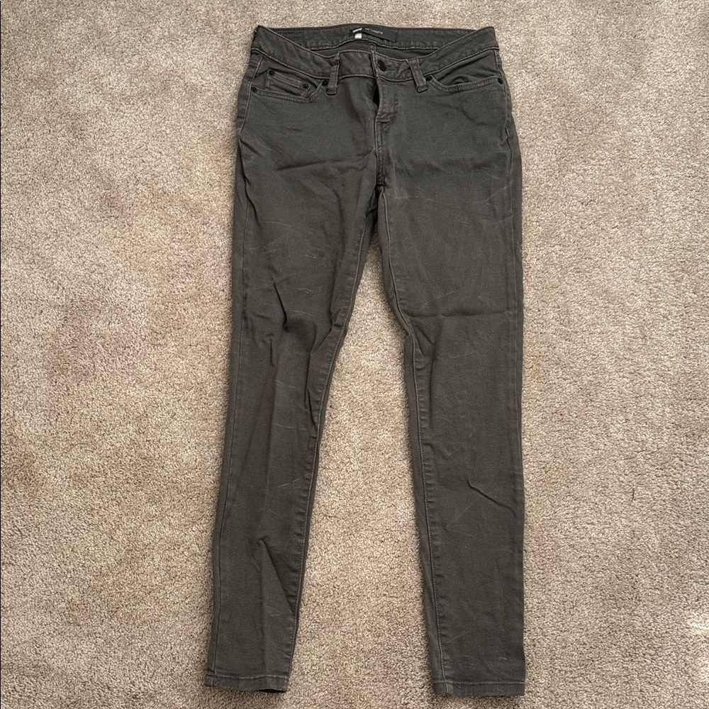Levi's 535 Charcoal Skinny Jeans